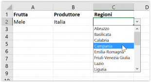 Un terzo menu a discesa che dipende dalla selezione nel secondo menu a discesa